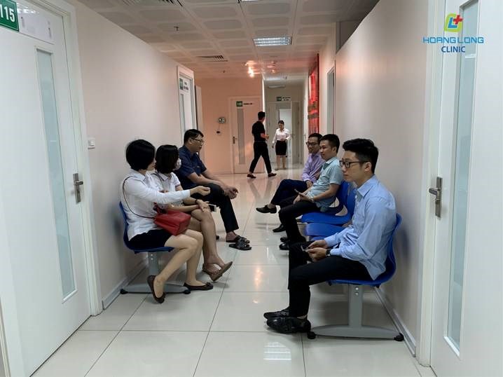 Một số hình ảnh thăm khám của CBNV ngân hàng TMCP BIDV chi nhánh Hai Bà Trưng tại PKĐK Hoàng Long