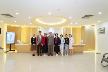 Chào mừng Đoàn Khoa điều dưỡng Đại học Y Hà Nội tới thăm và làm việc tại Hệ thống Y tế Hoàng Long